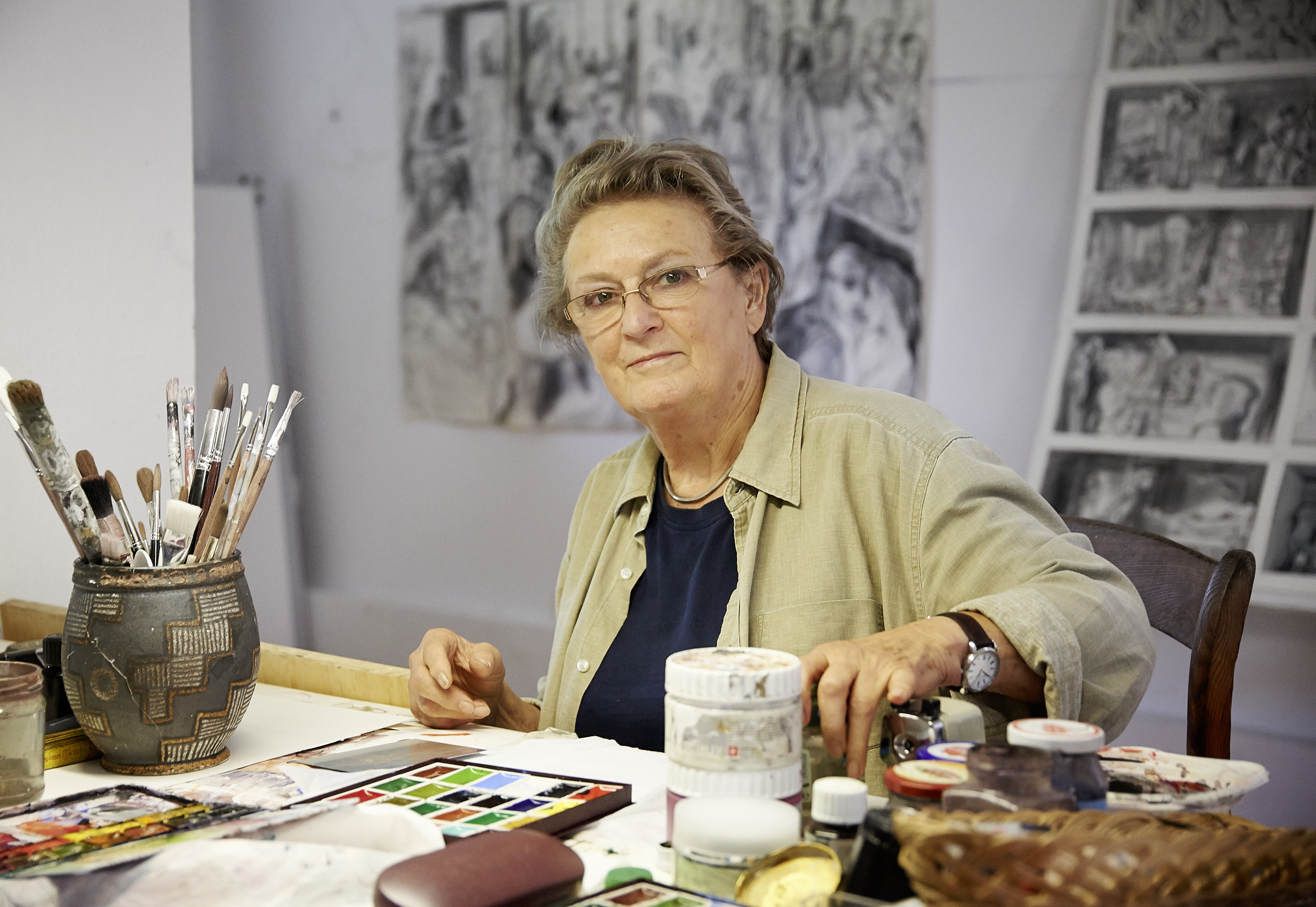 Inge Jastram in ihrem Atelier in Kneese, August 2014, Foto: Thomas Häntzschel/nordlicht